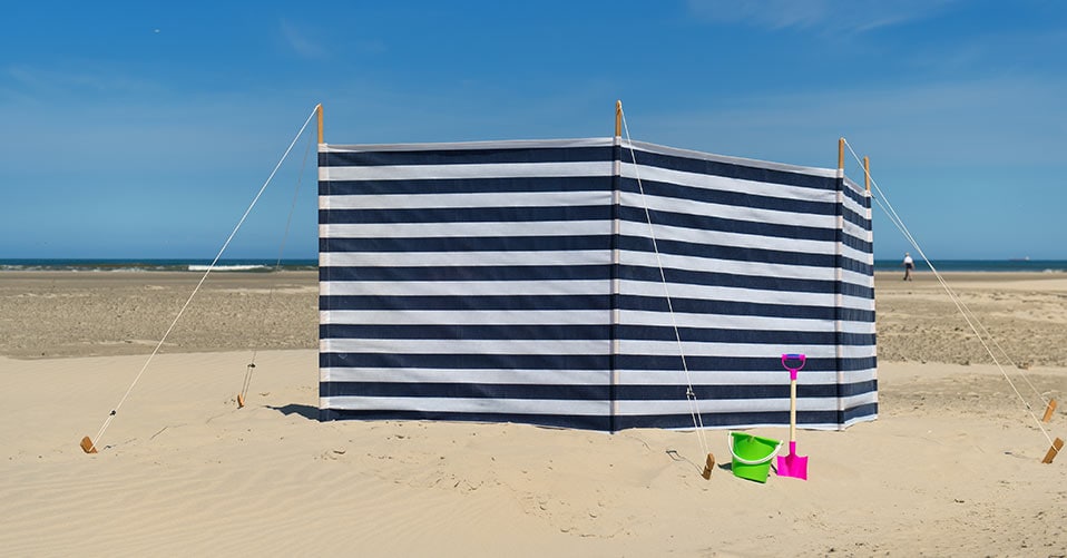 7570021 8 m x 80 cm Idena Windschutz für Strand Camping und Garten ca 